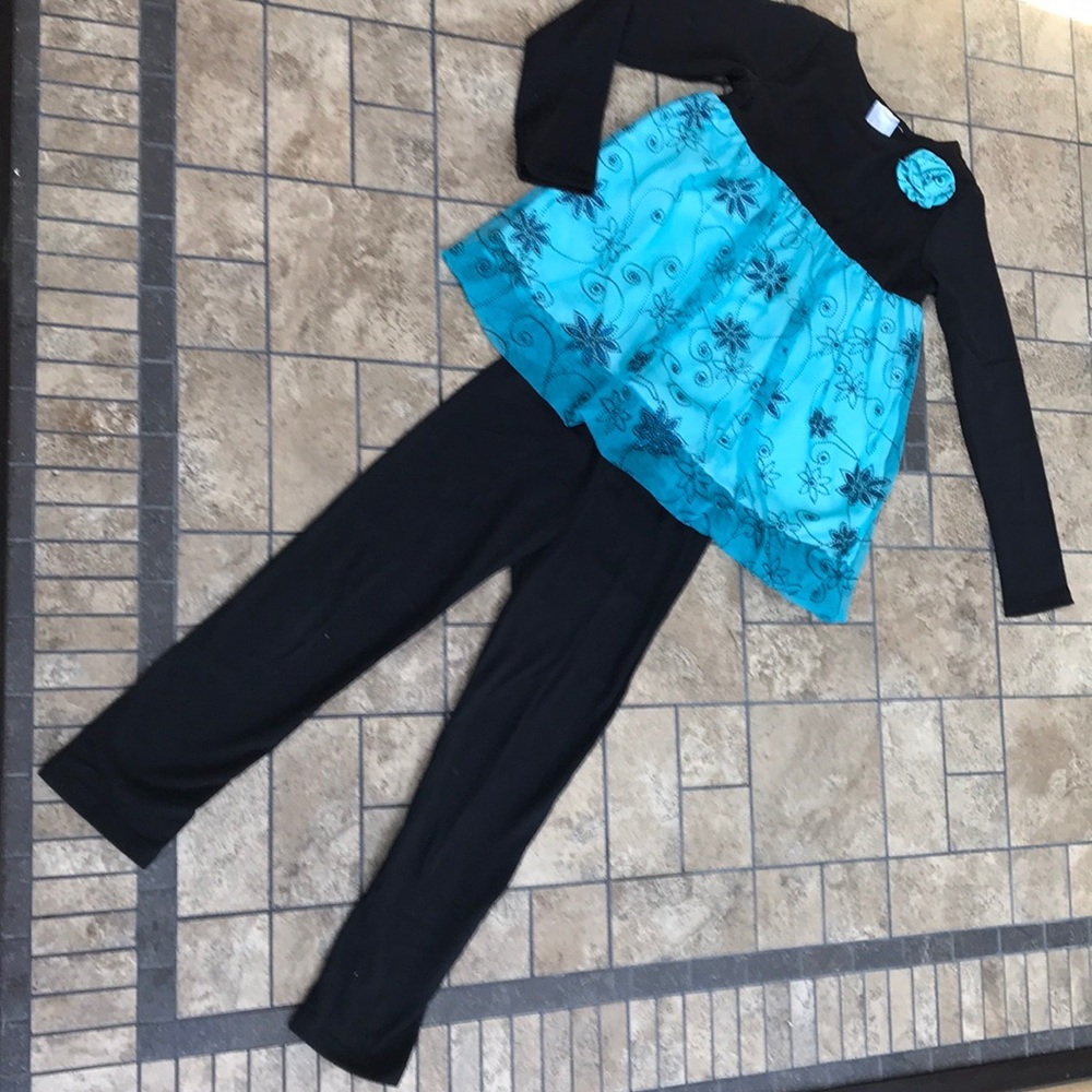 Two piece JoJo Belle Outfit